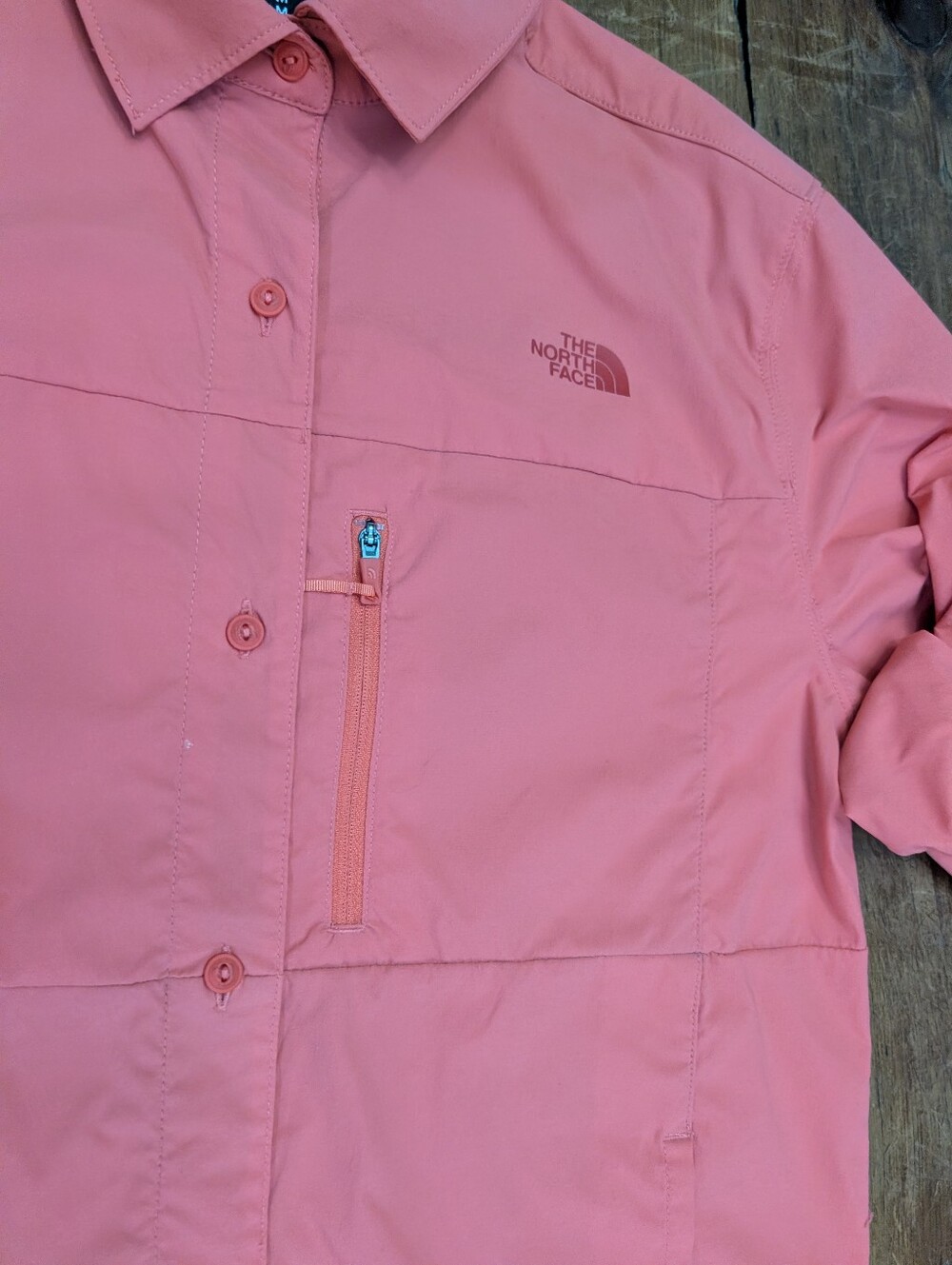 Northface Ladies Coral Hiking Blouse - Picture 3 of 8